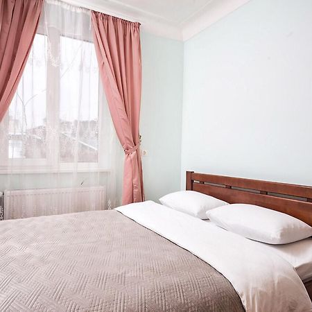 Ukrainian House Апартаменти На Площі Ринок 利沃夫 外观 照片